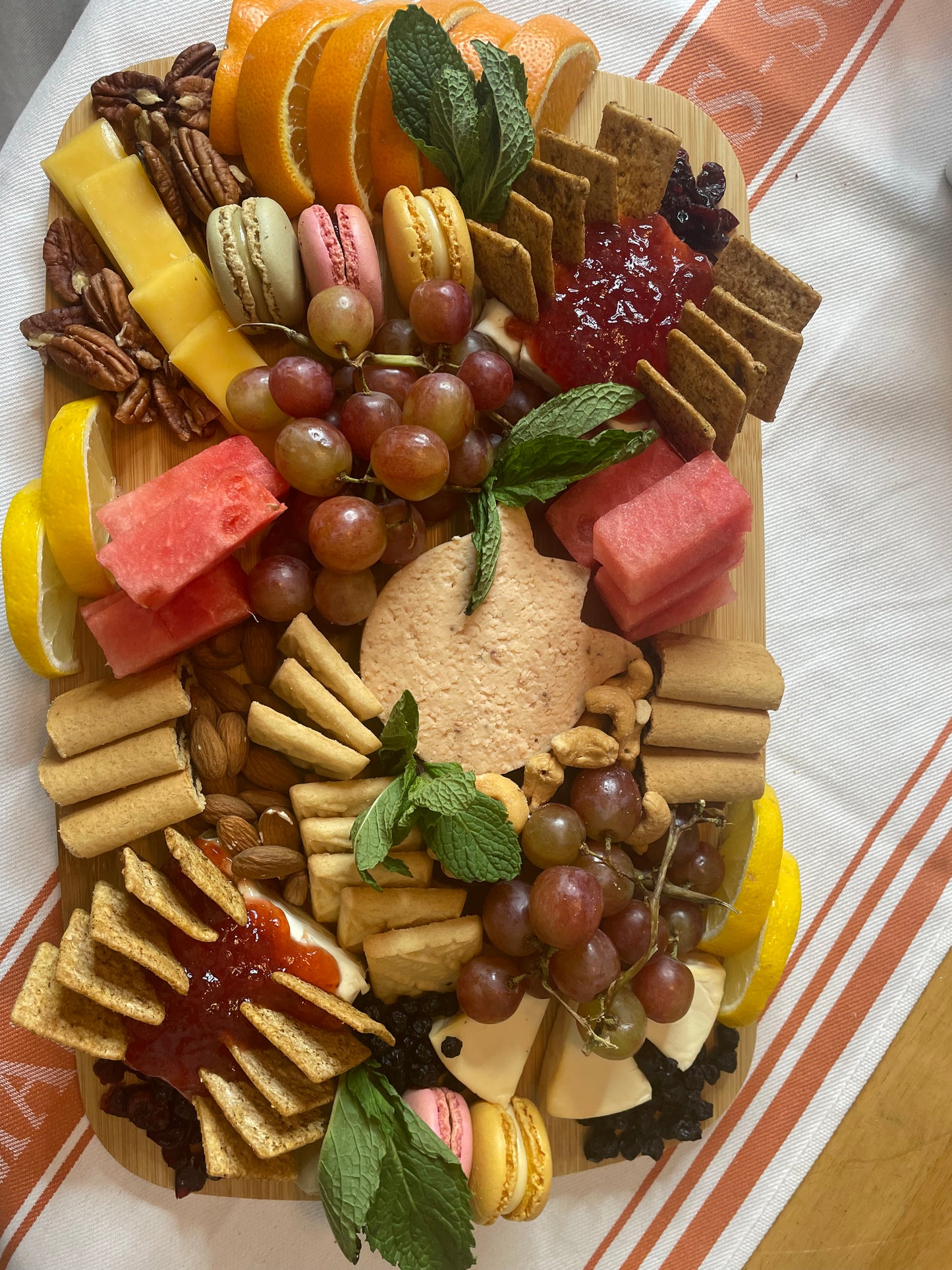Petite Nibble Board-(Serves 2-4 guests)